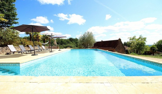 CHARMING HOUSE - AUTHENTICITY - POOL