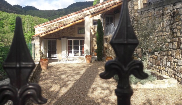 Charming house between Salagou and Larzac and Saint Guilhem le Desert
