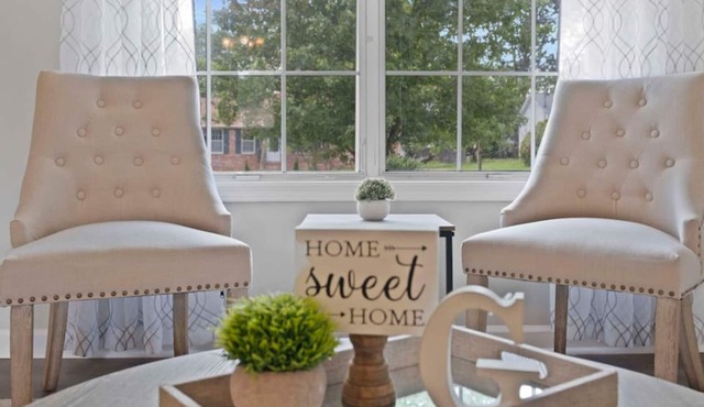 Charming House Close to Fort Campbell and Casino