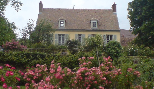 Charming house in the heart of Vexin (55 minutes from Paris)