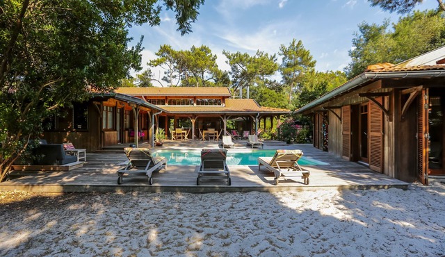 Charming house in Cap Ferret with private pool in a haven of peace