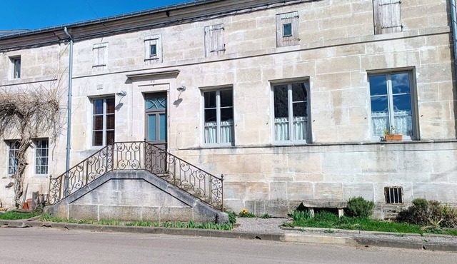 Charming house in Ménil-sur-Saulx