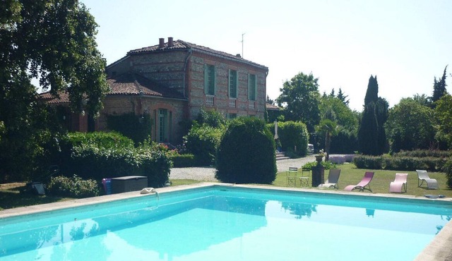 Charming house / Gîte sleeps 12