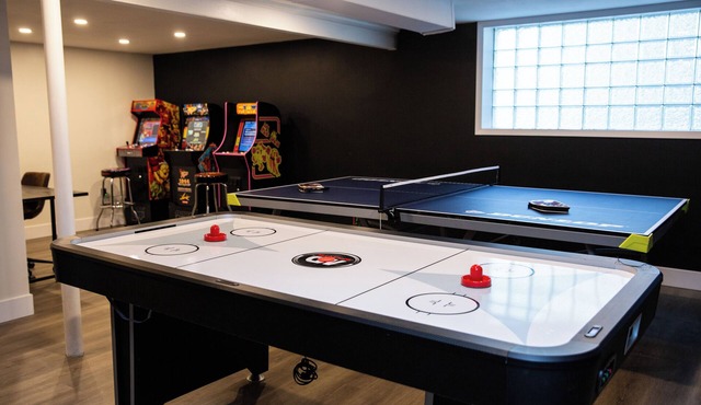Charming House: Game room, Cinema, 5min to Airpt/Easton mall, 12 min OSU/New Alb