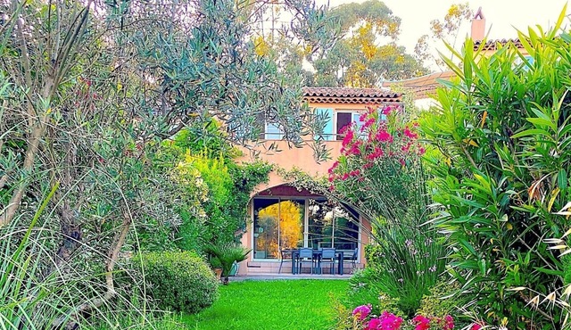 Charming house Golf Country Club de St Tropez