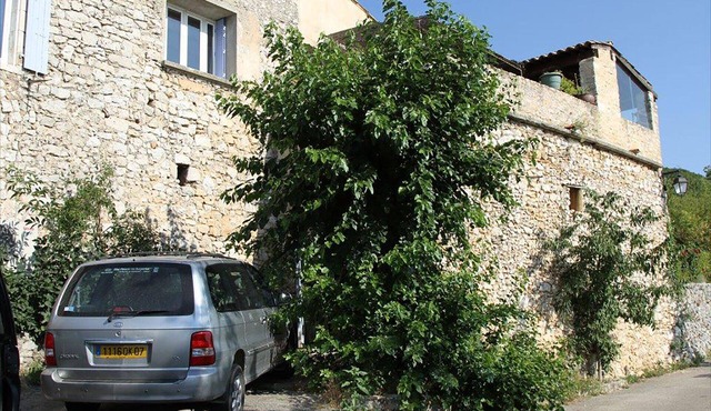 CHARMING HOUSE GORGES ARDECHE - GROTTE CHAUVET - NEAR TOURIST ATTRACTIONS