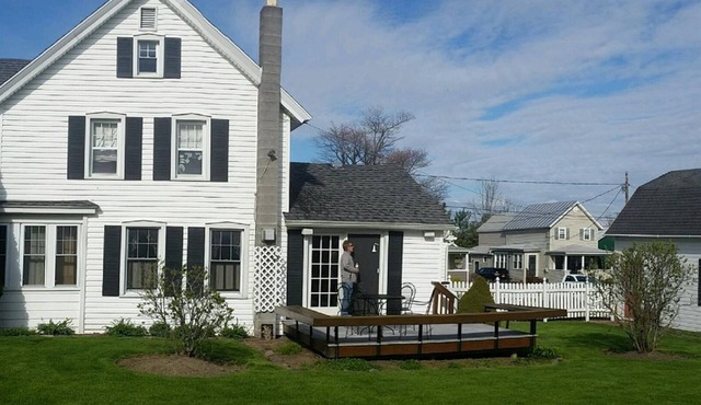 Charming House in Downtown Clayton - 4 Bedroom/2 Bath