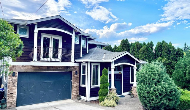 Charming house in enchanting Portland with AC, WiFi