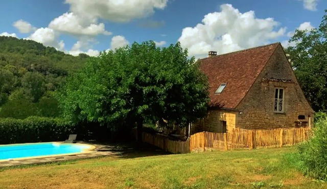 Charming house in Périgord - sleeps 8