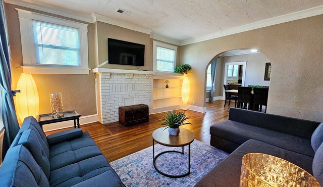 Charming House in the heart of Memphis
