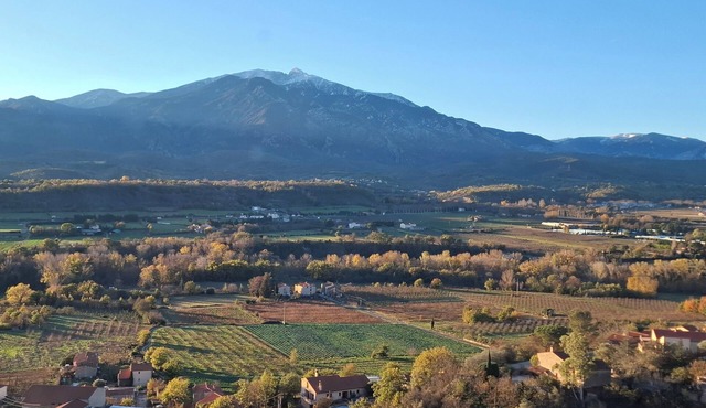 Charming house in the village of EUS