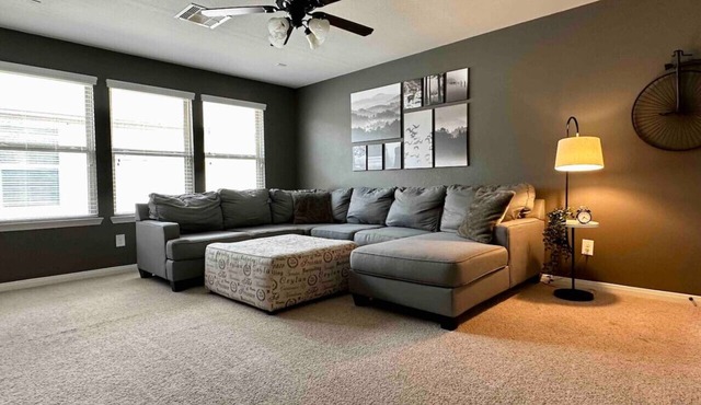 Charming house in The Woodlands - Creekside