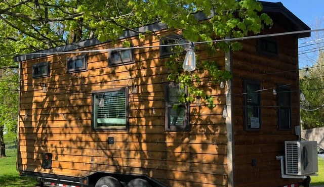 Charming house in Johnson City perfect for your next getaway