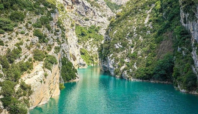 Charming house :le Garage 50m2