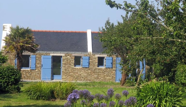 Charming house near coastal path with private parking