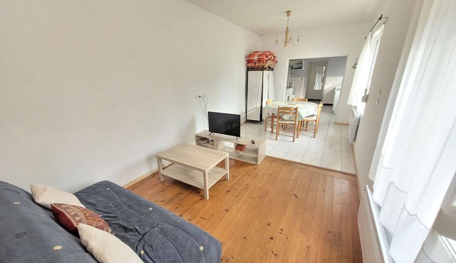 Charming House Near Beach with Garden, Terrace, Pet-Friendly, No Parking, Non-Smoking