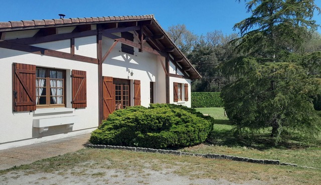 Charming house near the ocean in Lit-et-Mixe