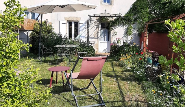 Charming house on the banks of the Sèvre