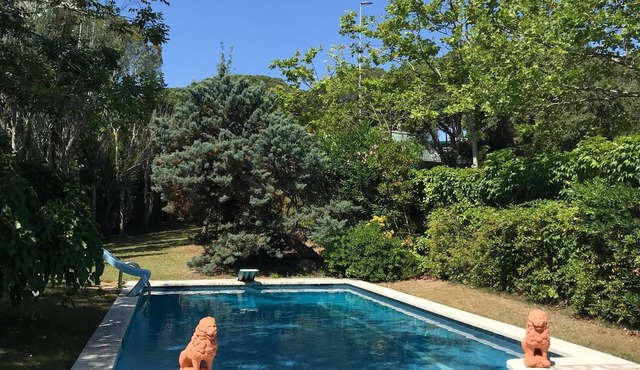 Charming House One Minute from the Sea in Palamós 🌊🌿