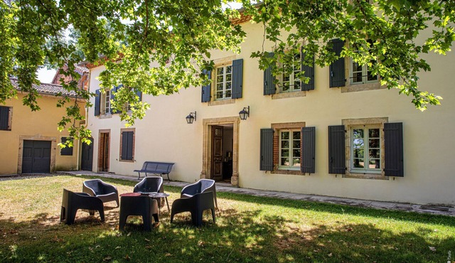 CHARMING HOUSE - QUIET - GARDEN - 250m2