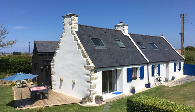 Charming house renovated all comfort, large enclosed garden at 100m classified *