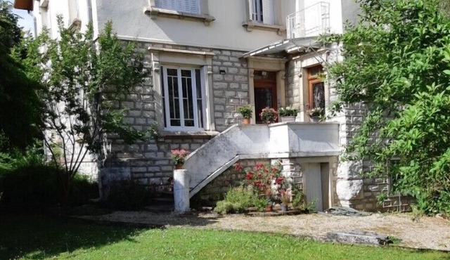 Charming house rental - sleeps 6 - Dole (39)