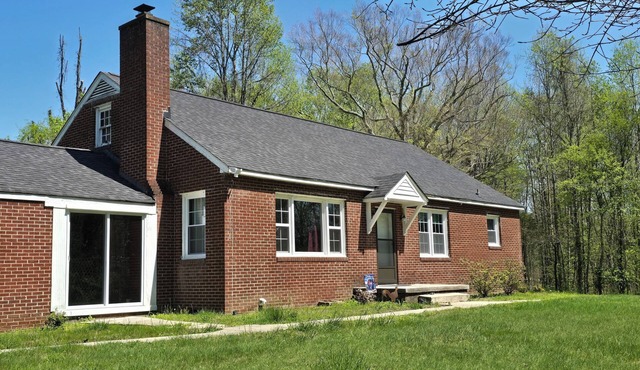 Charming House surrounded by woods, close to Windrock and Lake Norris