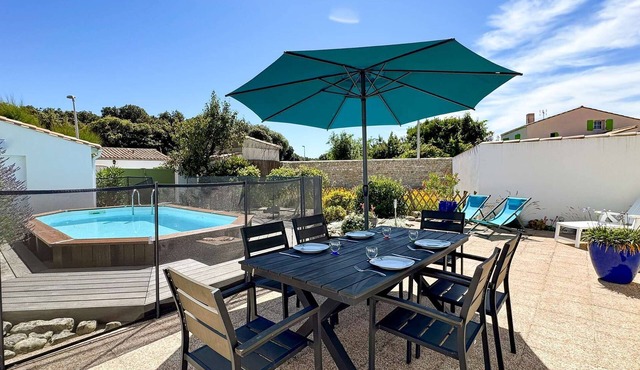 Charming house with enclosed garden and pool