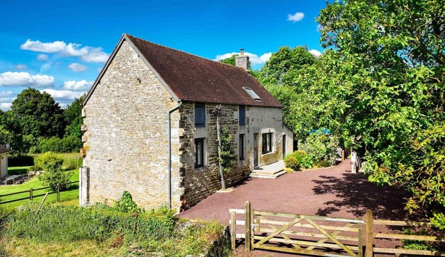 Charming house with garden and Wifi included