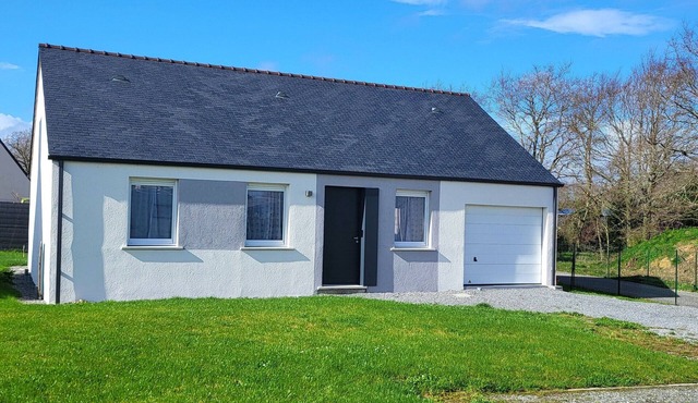 Charming House with Garden, Close to Beaches & Guérande, Free WiFi