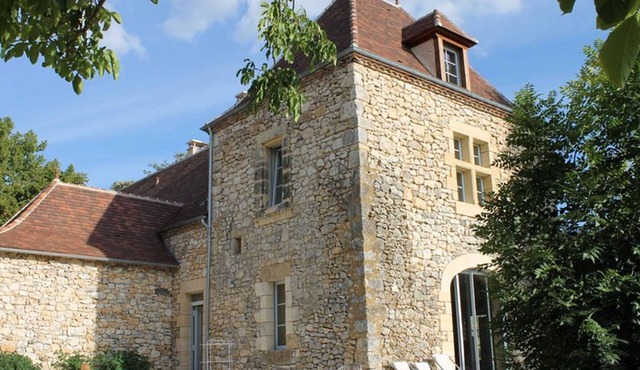 Charming house with garden and pets allowed in Monsac