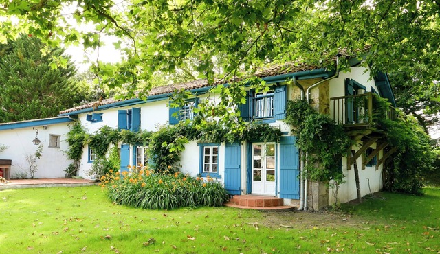 Charming house with Jacuzzi