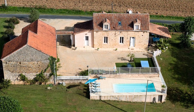 Charming House with Private Pool between Périgord and Quercy