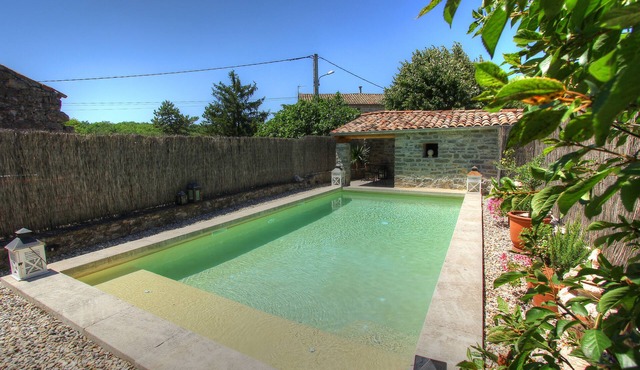Charming house with swimming poolRental from Sunday to SundayMin. 14 days