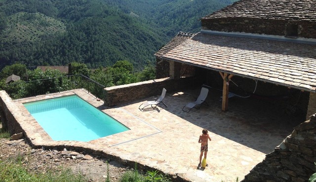 Charming house with swimming pool south Ardèche 4 bedrooms