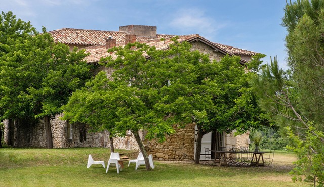 Charming house with swimming pool