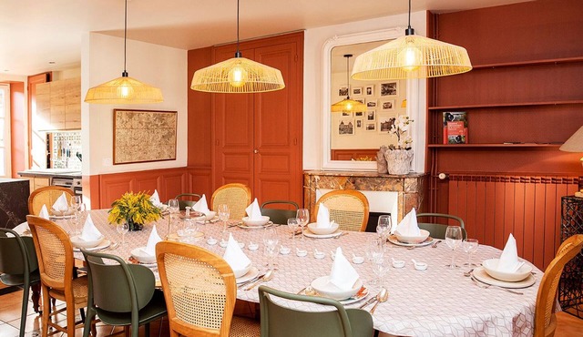 Charming house with terrace and WIFI near Châteauroux