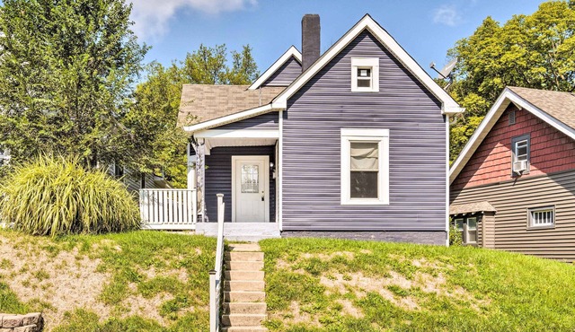 Charming Indianapolis Home ~ 3 Mi to Downtown