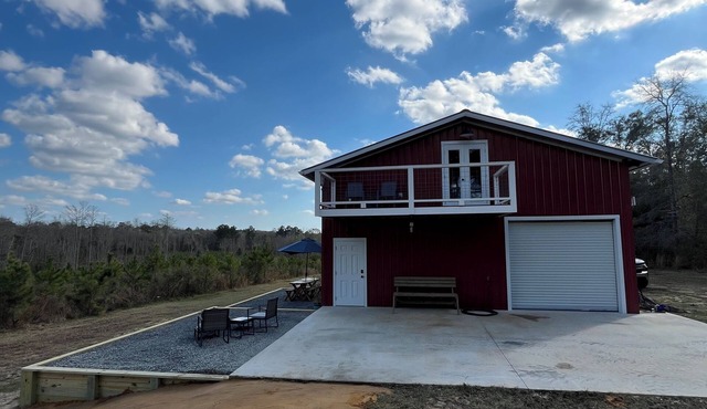 Charming Industrial Barndominium Retreat 78 Acres of Southern Serenity