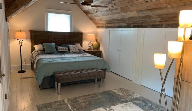 Charming Kentucky Cottage