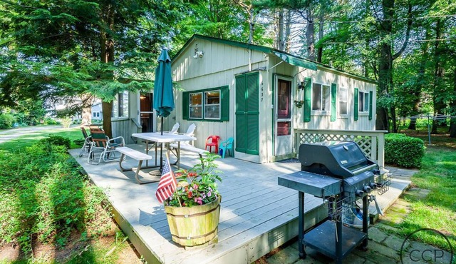 Charming Lake Michigan Cottage