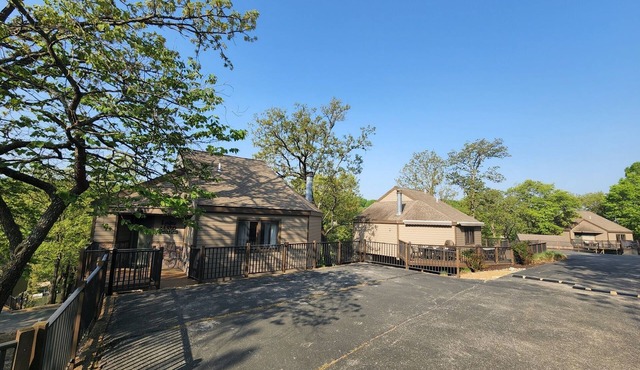 Charming Lake Villa nestled in a quiet cove of Lake of the Ozarks