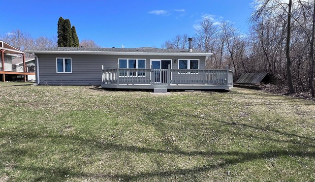 Charming lakefront retreat on Mille Lacs Lake east side with stunning sunsets.