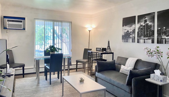 Charming Lakefront Apartment