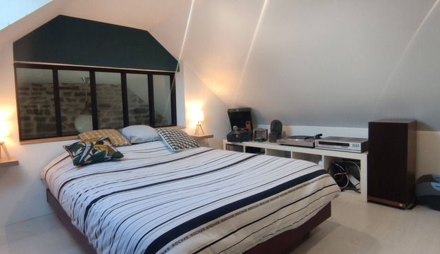 Charming little Breton house in a quiet area just 7km from the sea!