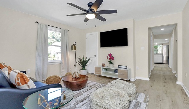 Charming LKN Cornelius Home