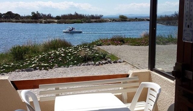 Charming Lodge for 4, Aircon, Parking, Lake View