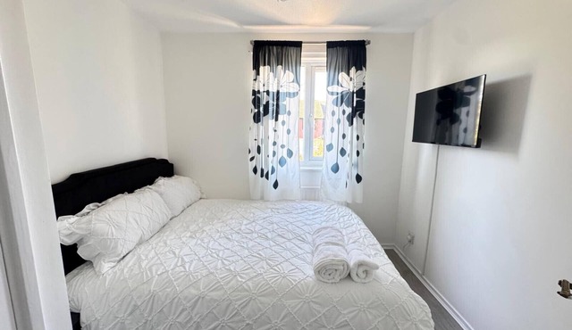 Charming London Apartment Retreat