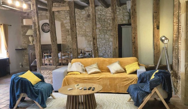 Charming longère "Les Galinoux" just a few minutes from Bergerac town center