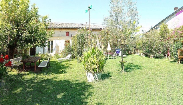 Charming longère sleeps 15 with indoor pool